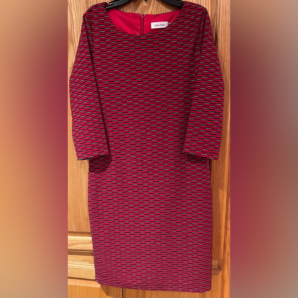 Calvin Klein Red‎ Geometric Pattern Boat Neck 3/4 Sleeves Sheath Dress Size 8